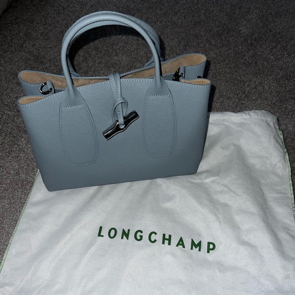 Longchamp Handbags - Longchamp Roseau Essential Medium Leather Tote